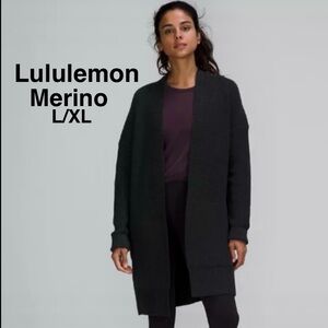 Lululemon Merino Wool Cardigan
Black Size L⭐️⭐️⭐️⭐️